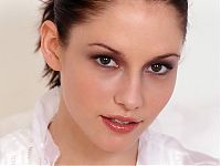 TopRq.com search results: chyler leigh