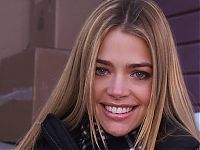 Celebrities: denise richards