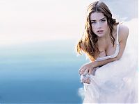 Celebrities: denise richards