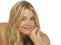 Celebrities: denise richards