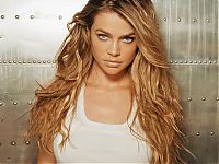 Celebrities: denise richards