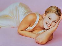 Celebrities: drew barrymore