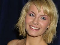 Celebrities: elisha cuthbert