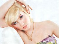 TopRq.com search results: elisha cuthbert