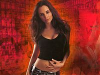 Celebrities: eliza dushku