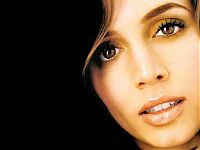 Celebrities: eliza dushku