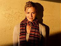 Celebrities: elizabeth shue