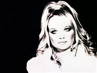 Celebrities: emma bunton