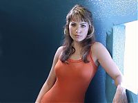 Celebrities: erica durance