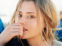 Celebrities: estella warren