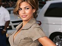 Celebrities: Eva Mendes