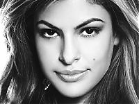 Celebrities: Eva Mendes