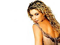 Celebrities: faith hill