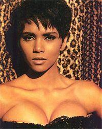 Celebrities: halle berry