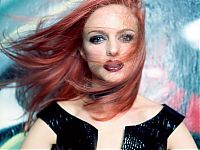 Celebrities: heather graham