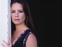 TopRq.com search results: holly marie combs