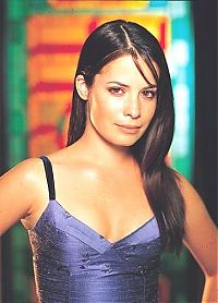 Celebrities: holly marie combs