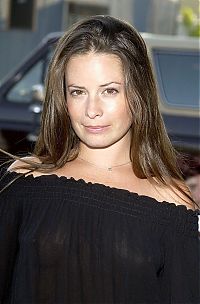 Celebrities: holly marie combs