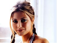 Celebrities: holly valance