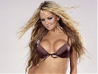 Celebrities: jennifer ellison