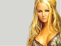 Celebrities: jennifer ellison