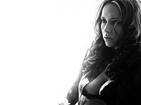 Celebrities: jennifer love hewitt