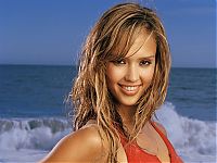 Celebrities: Jessica Alba