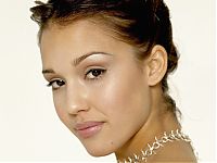 Celebrities: Jessica Alba