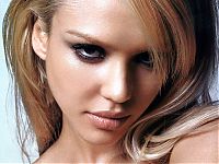 Celebrities: Jessica Alba