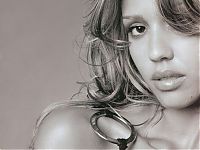 Celebrities: Jessica Alba