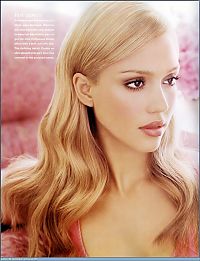 Celebrities: Jessica Alba