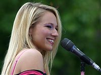 Celebrities: jewel kilcher