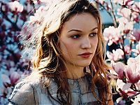 Celebrities: julia stiles