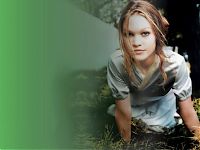 Celebrities: julia stiles