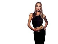 Celebrities: karen mulder