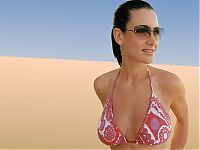 TopRq.com search results: kirsty gallacher