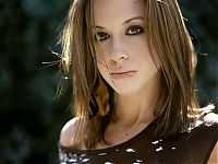 Celebrities: lacey chabert