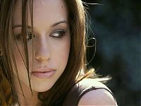 Celebrities: lacey chabert