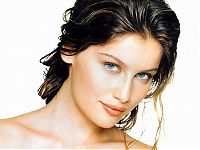 Celebrities: laetitia casta