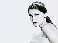 Celebrities: laetitia casta