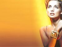 Celebrities: louise redknapp