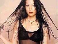 Celebrities: lucy liu