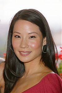 Celebrities: lucy liu