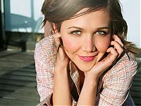 TopRq.com search results: maggie gyllenhaal