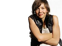 TopRq.com search results: maggie gyllenhaal