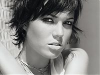 Celebrities: mandy moore