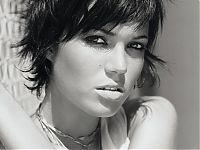 Celebrities: mandy moore