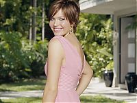 Celebrities: mandy moore