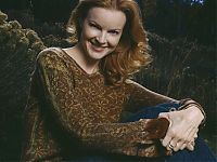 Celebrities: marcia cross