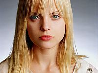 TopRq.com search results: mena suvari